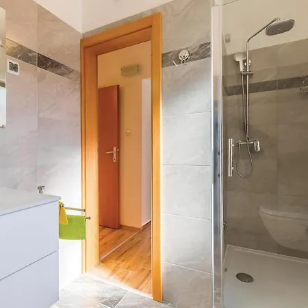Apartamento Amazing In With Wifi