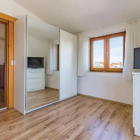 Amazing In With Wifi Apartment *