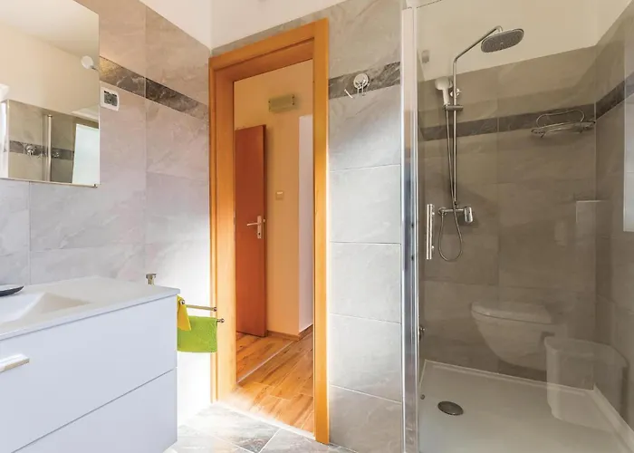 Apartment Amazing In With Wifi