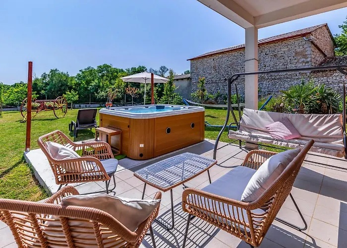 Amazing In With Wifi Apartment